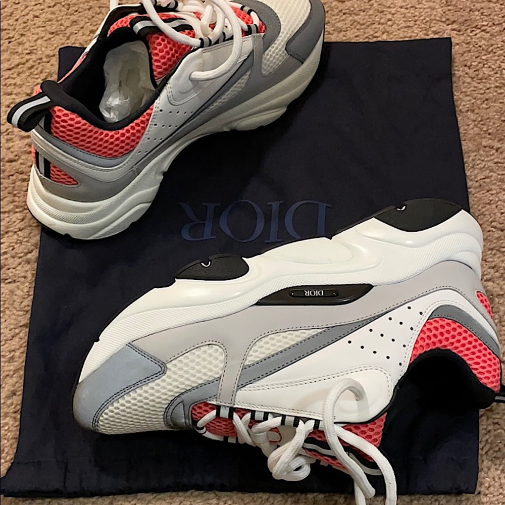Diors-B22 sneakers (BRAND NEW) in box never worn!